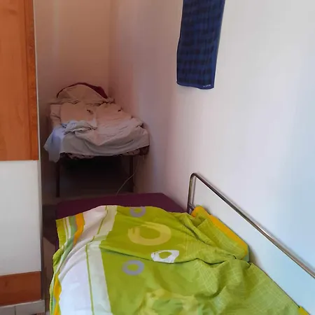 Апартамент център варна, на минути пеш от морето! Варна