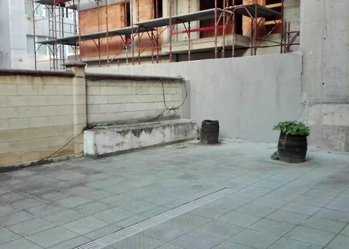 център варна, на минути пеш от морето! * فارنا