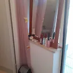 център варна, на минути пеш от морето!