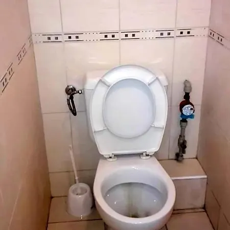център варна, на минути пеш от морето! דירה