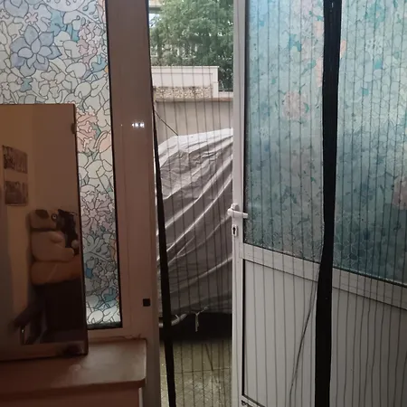 Apartamento център варна, на минути пеш от морето!