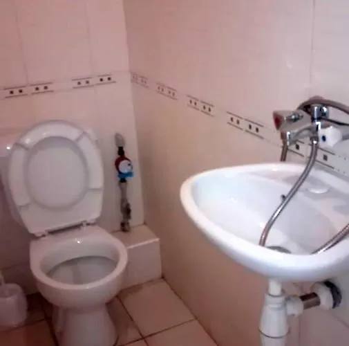 център варна, на минути пеш от морето! *